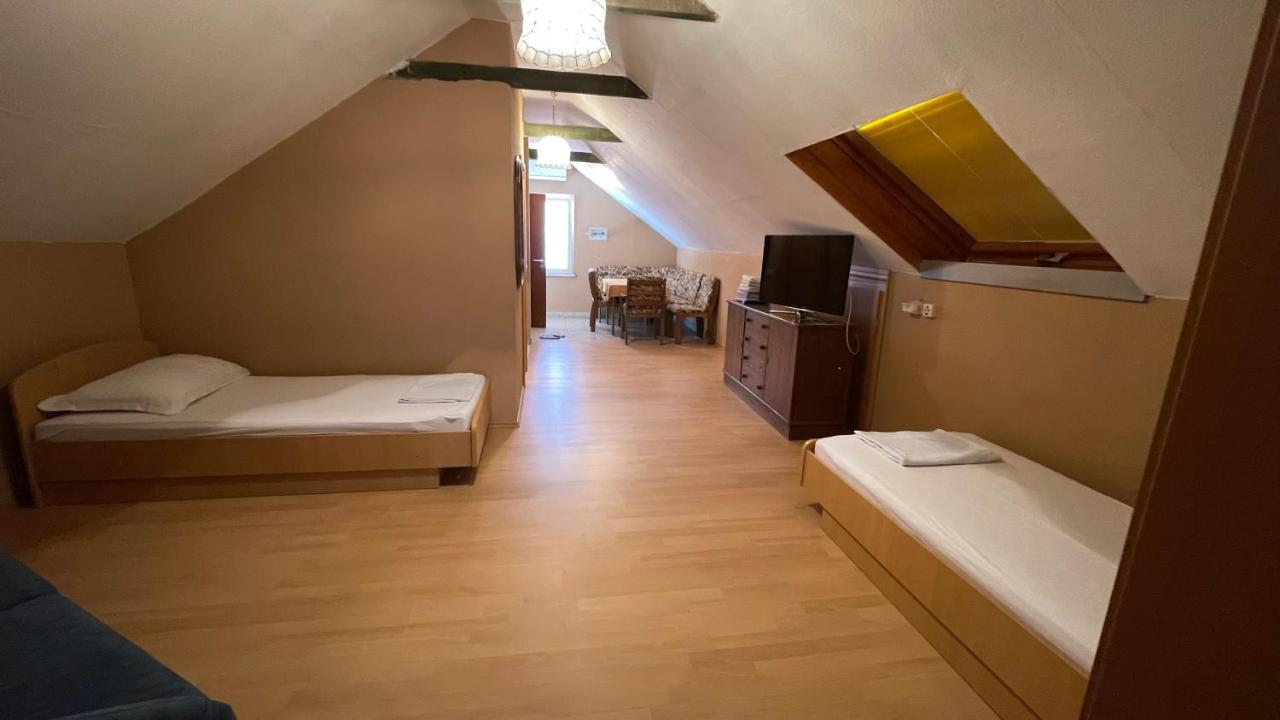 Apartmani Slavonija Orebić Eksteriør billede